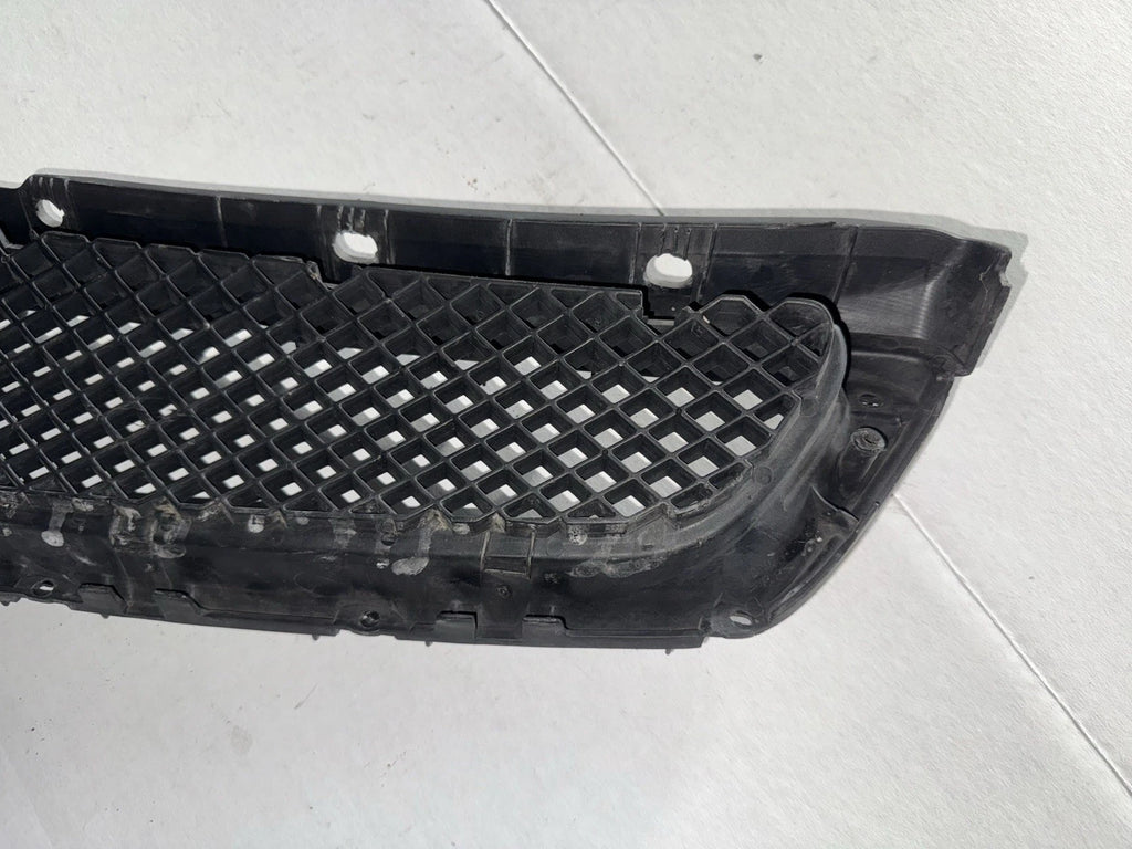 99-00 Honda Civic EM1 Si coupe front bumper grill OEM