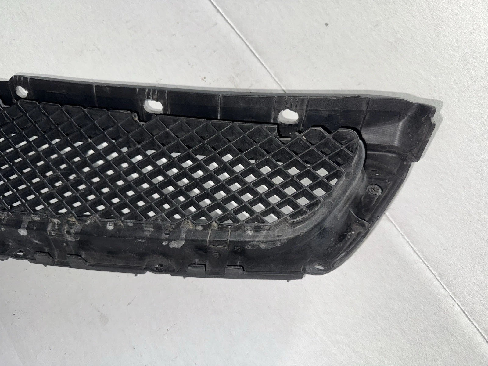 99-00 Honda Civic EM1 Si coupe front bumper grill OEM