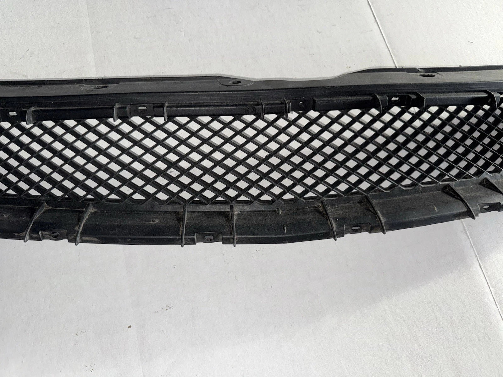 99-00 Honda Civic EM1 Si coupe front bumper grill OEM