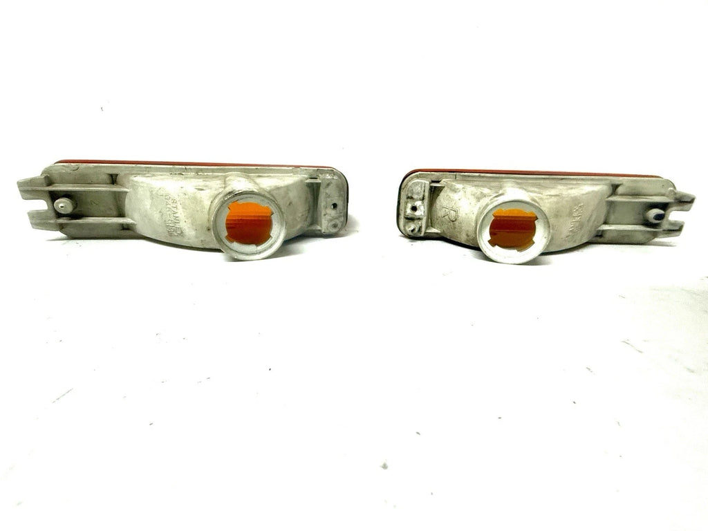 988–1989 Honda CRX OEM Front Turn Signal Lights – Amber Pair – Left & Right